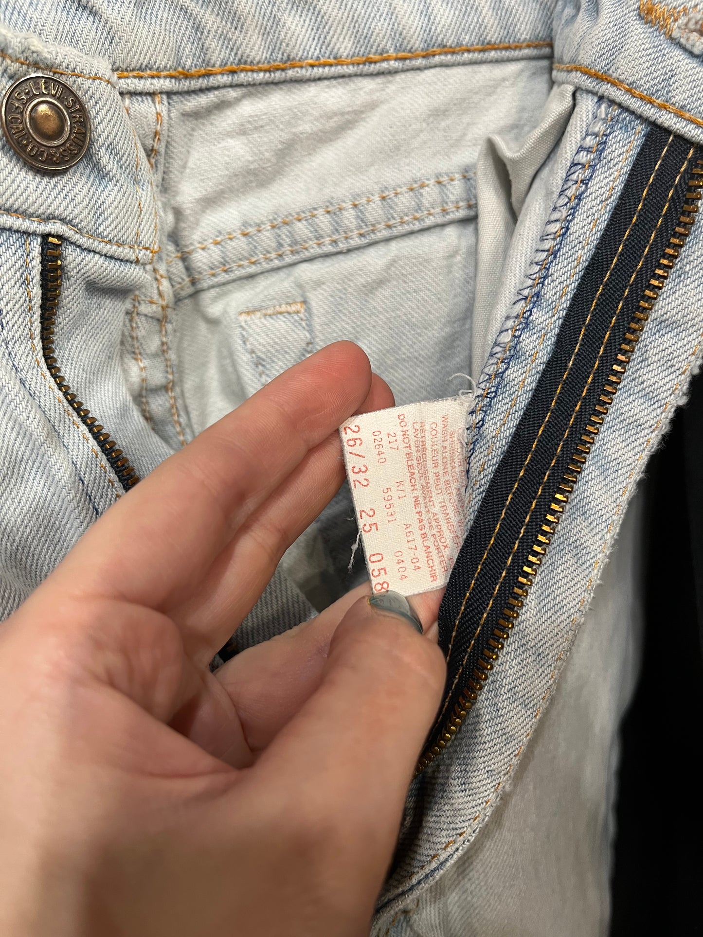 26 x 32" - Levi's 531 Light Wash 90s Jeans