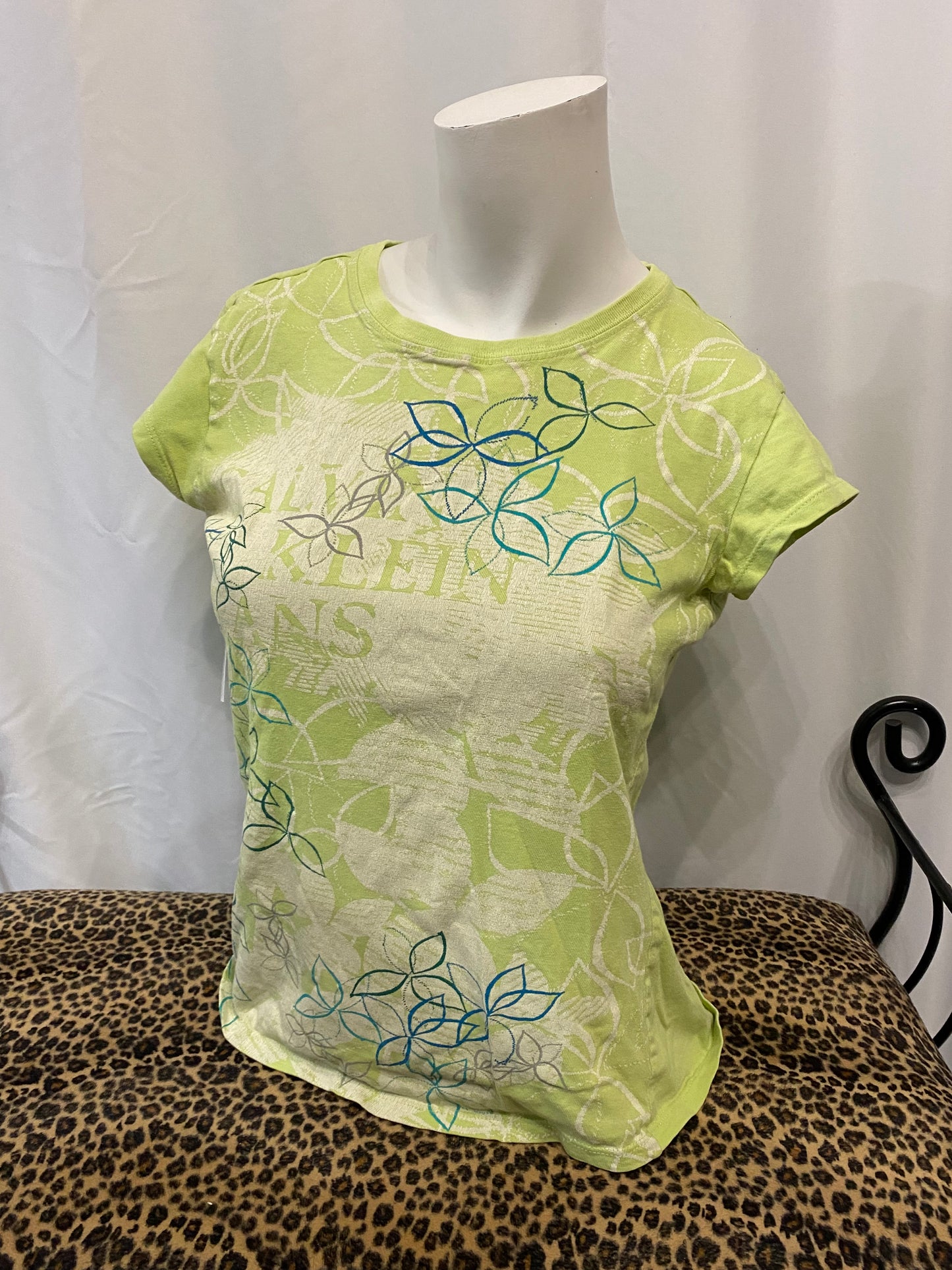 M/L - Calvin Klein Y2K Green Floral Top