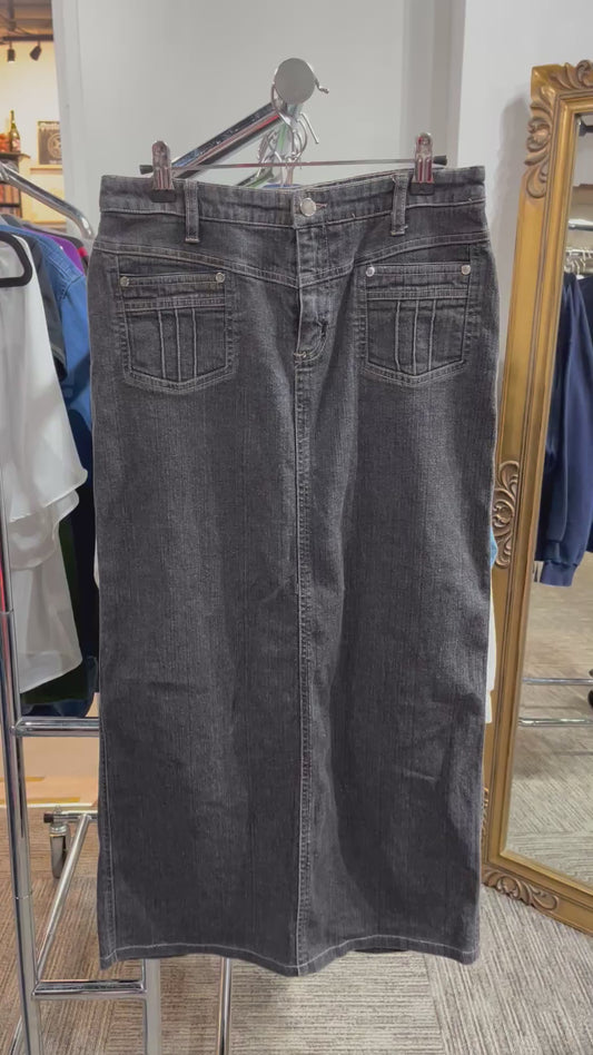 SZ 7 - Point Zero Y2K Denim Maxi Skirt
