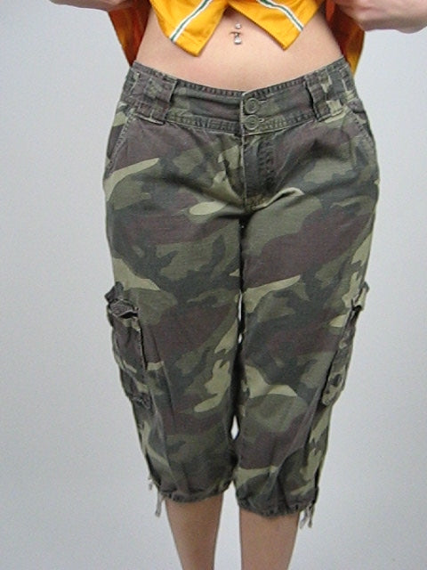 Just Jeans Y2K Camo Cargo Capri